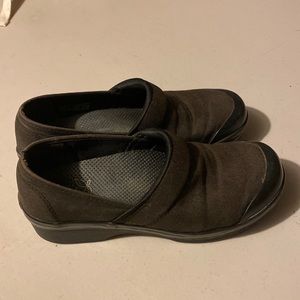 Dansko canvas shoes
